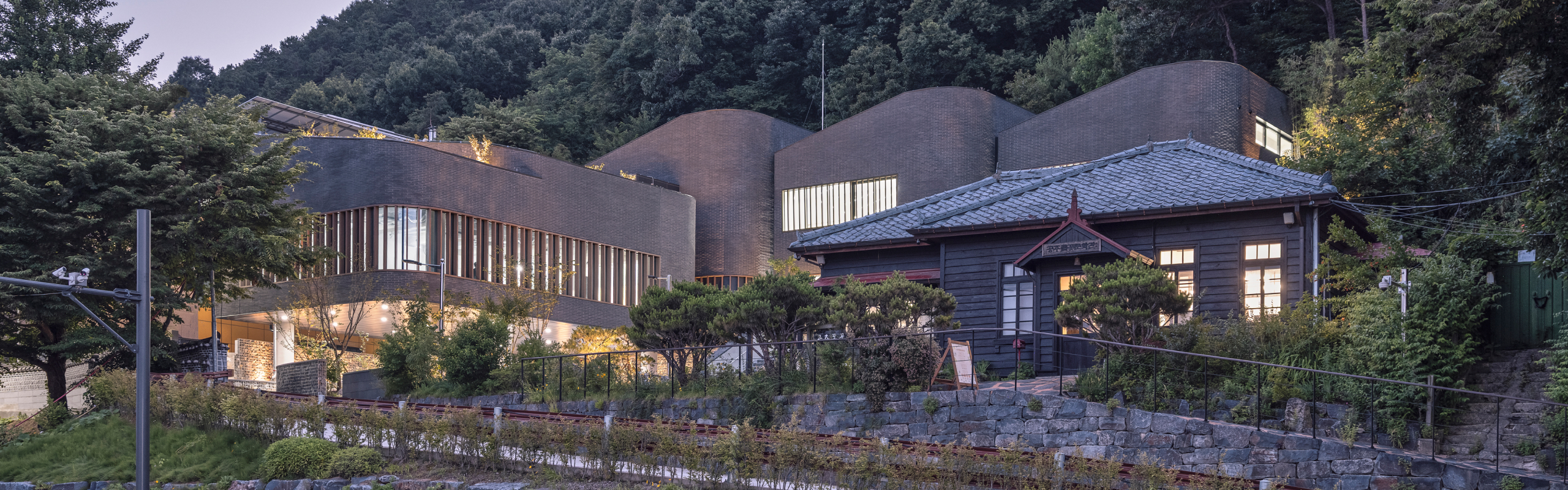 메인 비주얼 이미지