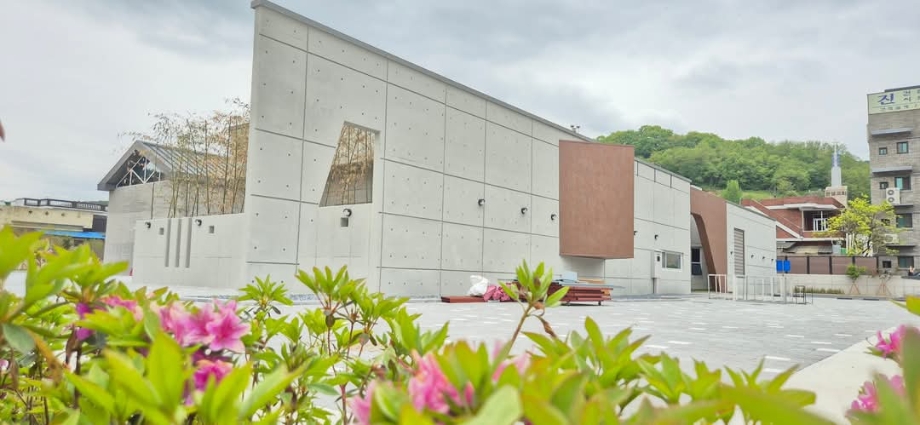 250528 충남 공주시, ‘공주 책공방북아트센터’ 문 열어 이미지